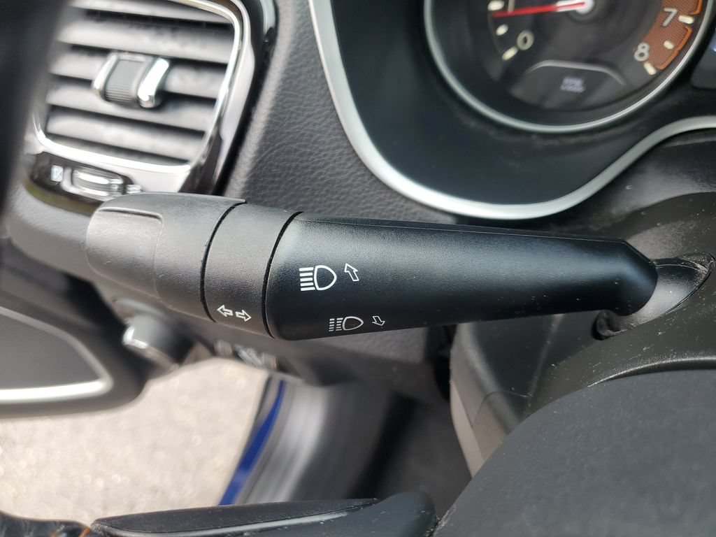 Used 2019 Jeep Compass Limited AWD/4WD image 15