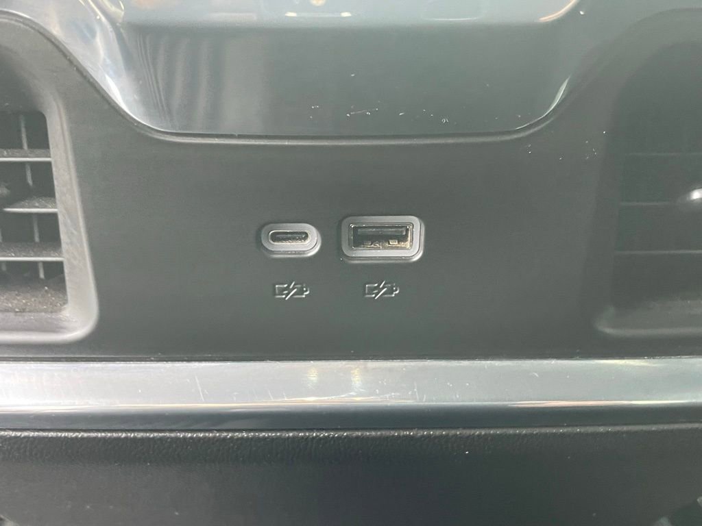 Certified 2024 Chevrolet Silverado 1500 LTZ image 25