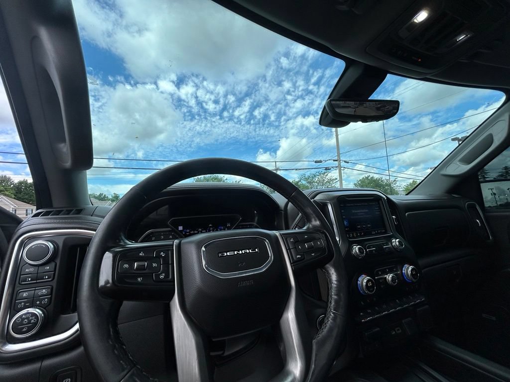 Used 2019 GMC Sierra 1500 Denali w/ Denali Ultimate Package AWD/4WD image 15
