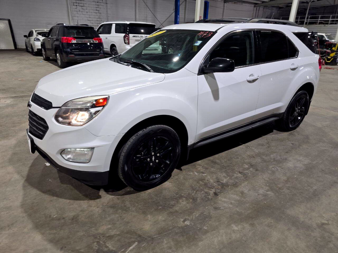 Used 2017 Chevrolet Equinox LT w/ Sport Edition AWD/4WD image 2
