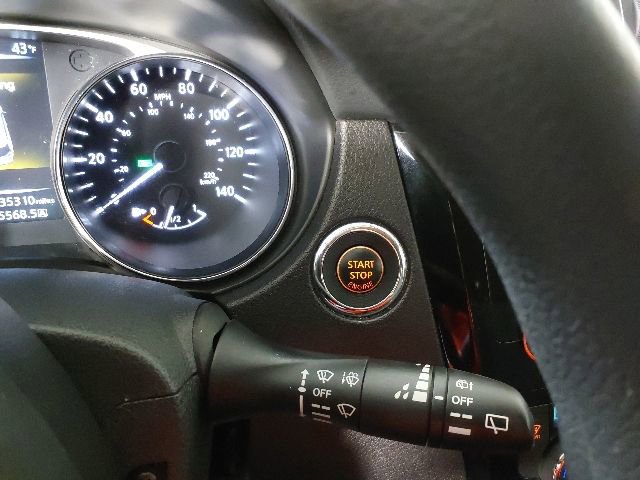 Used 2015 Nissan Rogue SV FWD image 24