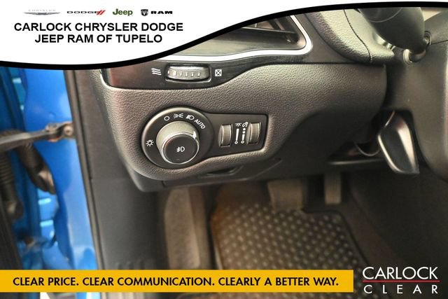 Used 2020 Jeep Cherokee Latitude Plus FWD image 16