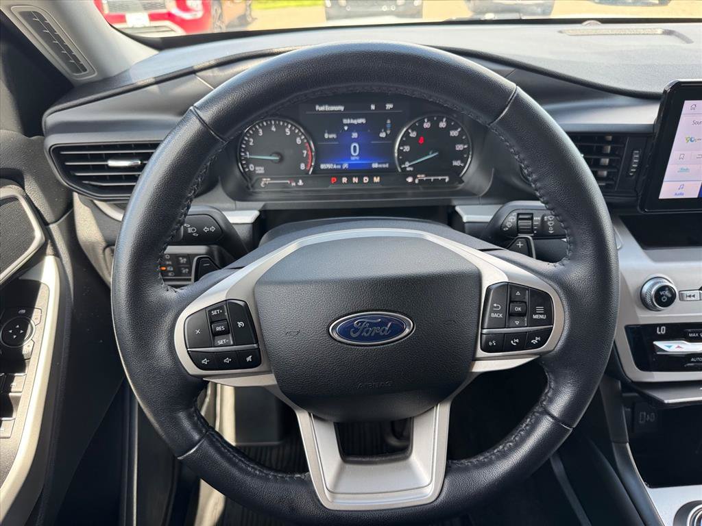 Used 2020 Ford Explorer XLT w/ Class III Trailer Tow Package AWD/4WD image 13