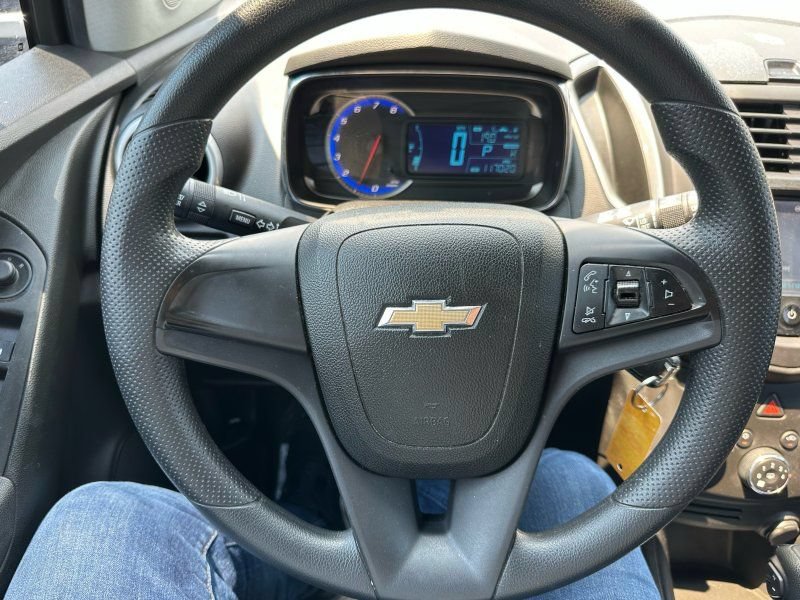 Used 2016 Chevrolet Trax LS AWD/4WD image 18