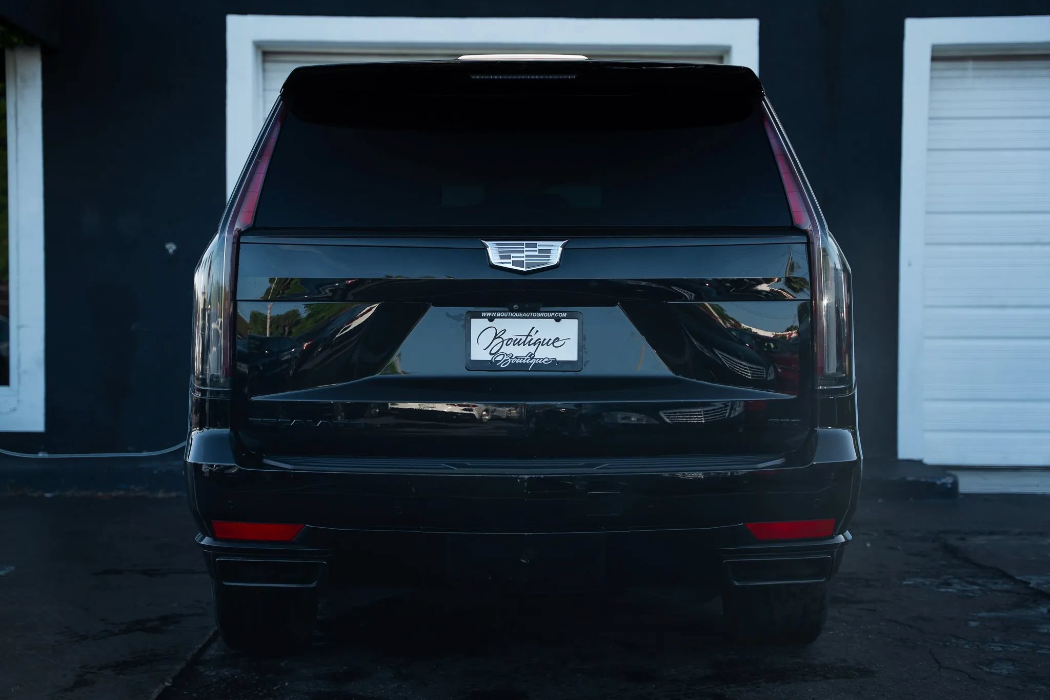 Used 2021 Cadillac Escalade ESV Sport AWD/4WD image 5