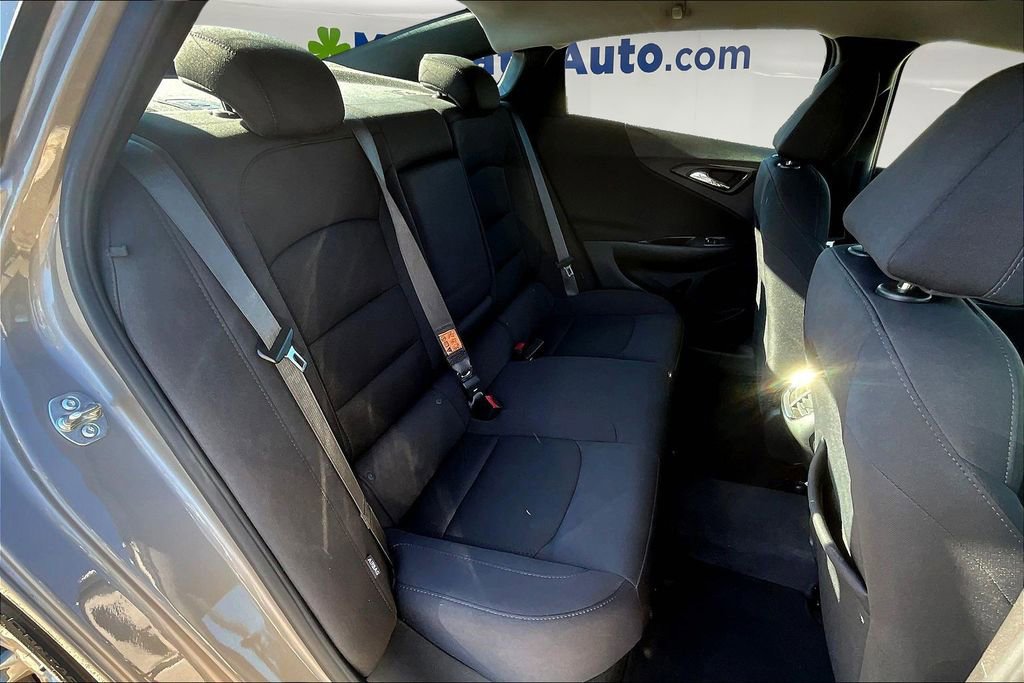 Used 2024 Chevrolet Malibu LT image 23