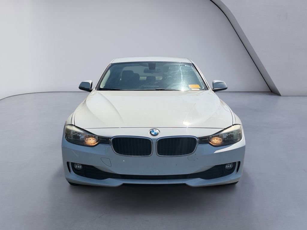 Used 2015 BMW 320i Sedan RWD image 8