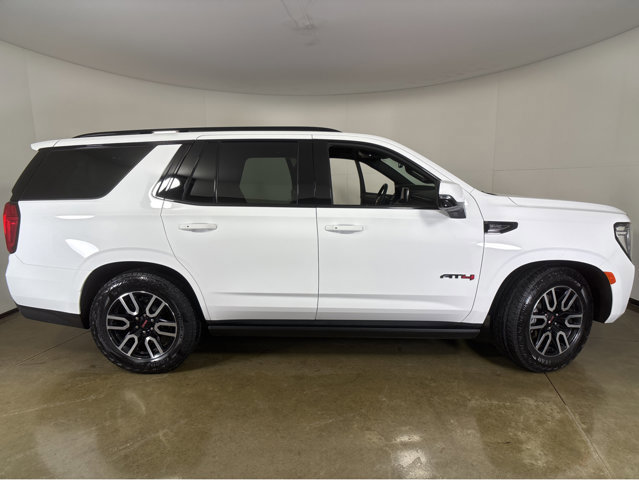 Used 2024 GMC Yukon AT4 image 24