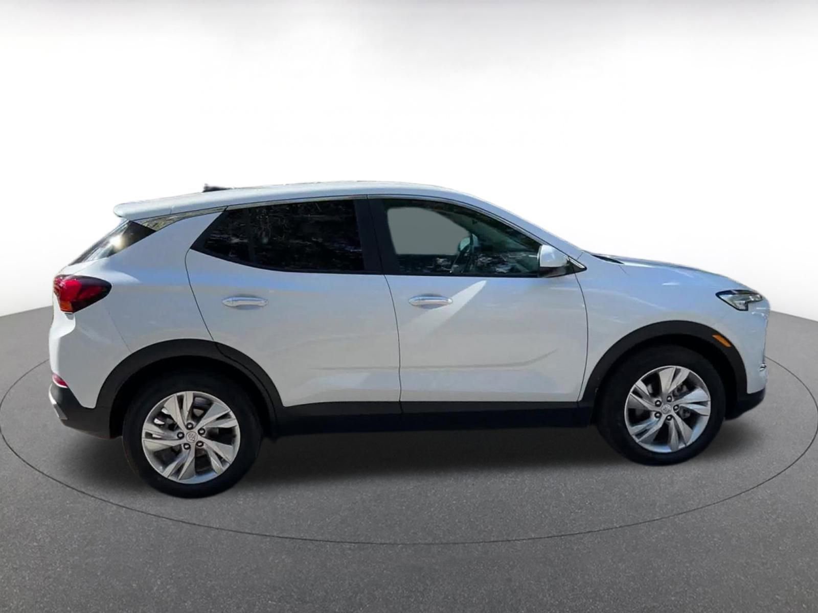 Used 2025 Buick Encore GX Preferred image 16