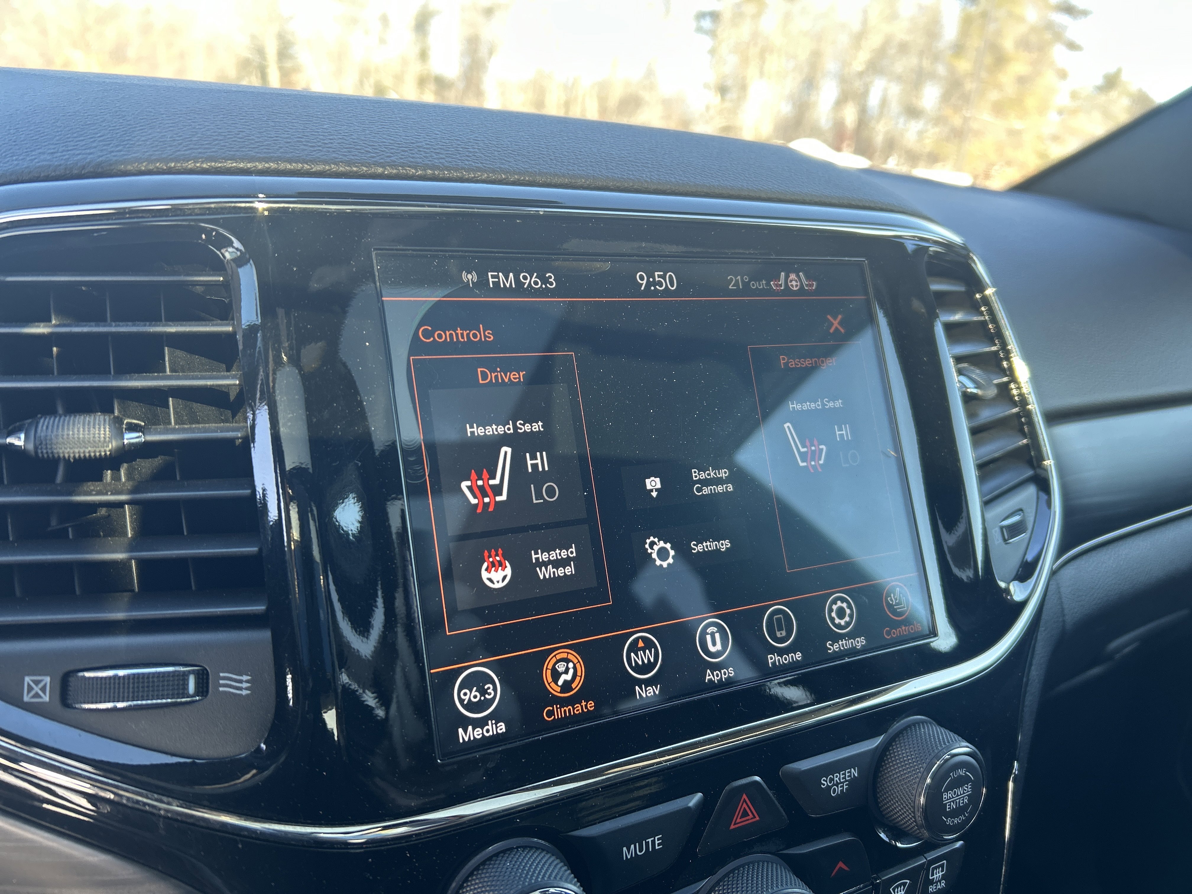 Used 2019 Jeep Grand Cherokee Limited X image 17