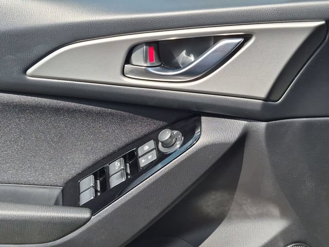 Used 2017 MAZDA MAZDA3 Sport FWD image 24