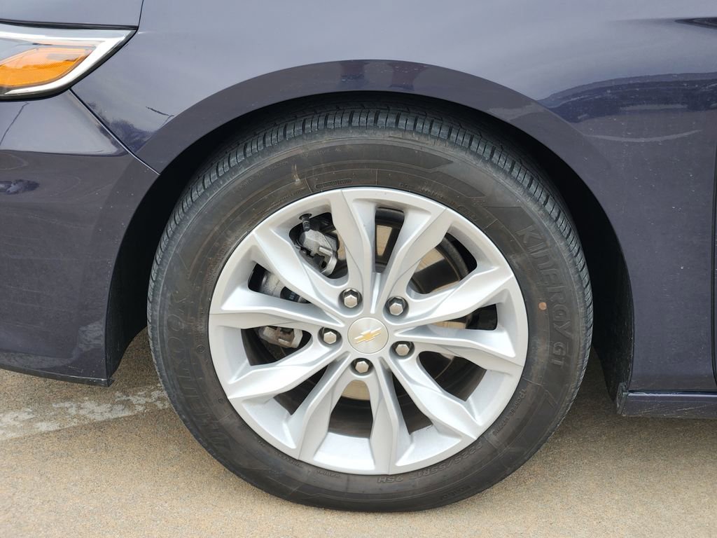 Used 2025 Chevrolet Malibu LT image 13
