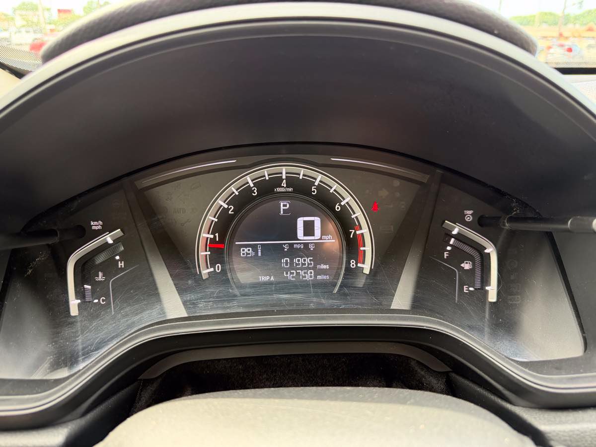 Used 2017 Honda CR-V LX image 24