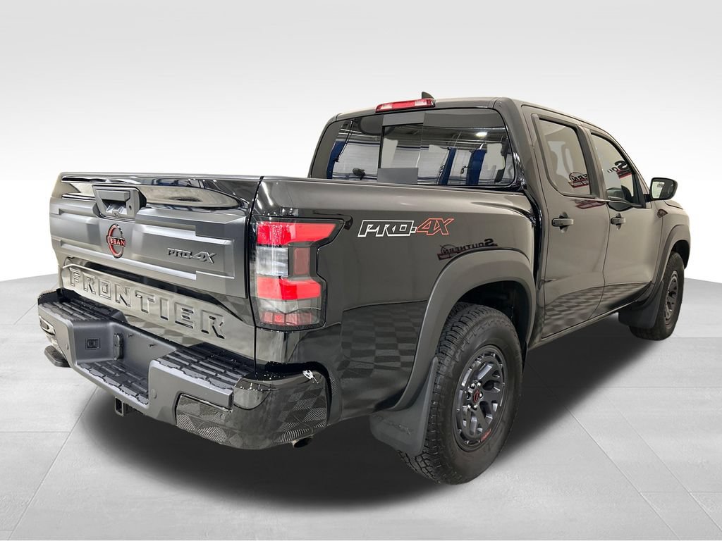 Used 2025 Nissan Frontier PRO-4X w/ Tow Package AWD/4WD image 6