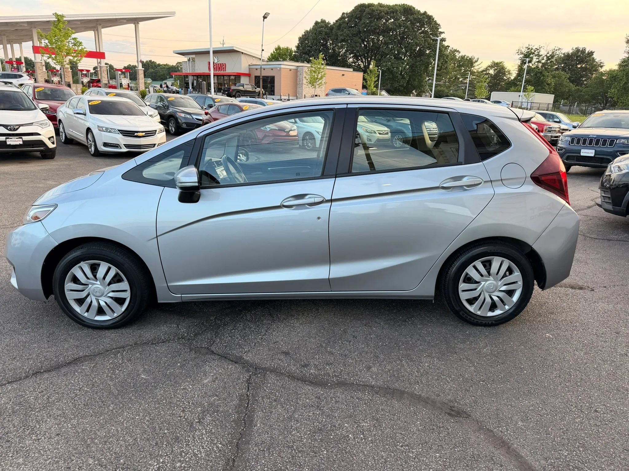 Used 2017 Honda Fit LX image 2