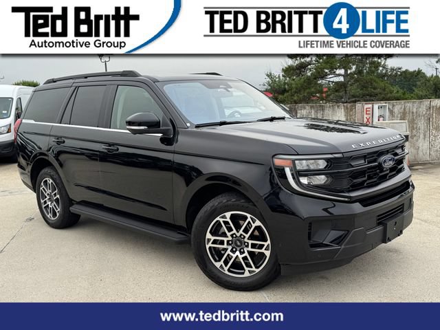 Used 2025 Ford Expedition Active