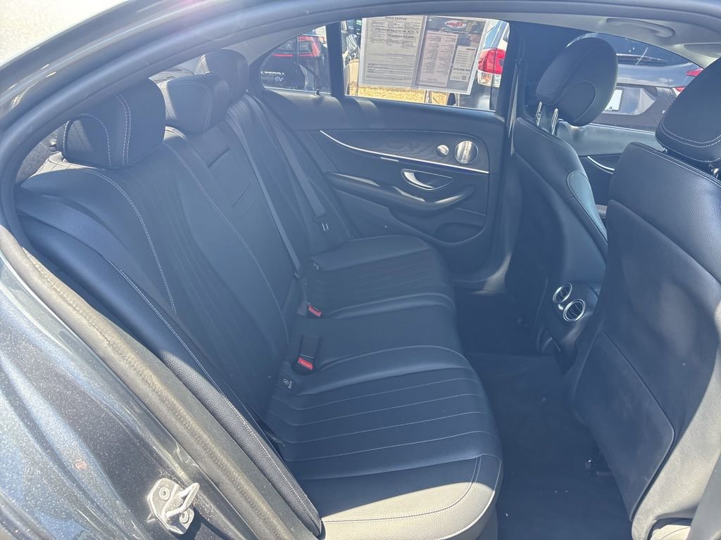 Used 2017 Mercedes-Benz E 300 4MATIC w/ Premium 1 Package image 11