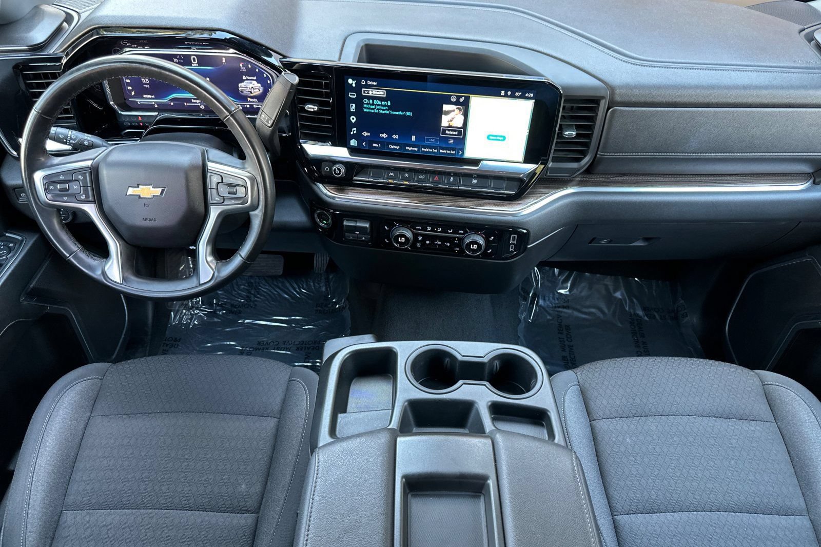 Certified 2025 Chevrolet Silverado 1500 LT RWD image 14