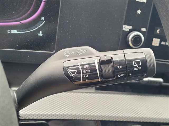 Used 2024 Kia Sportage LX image 16