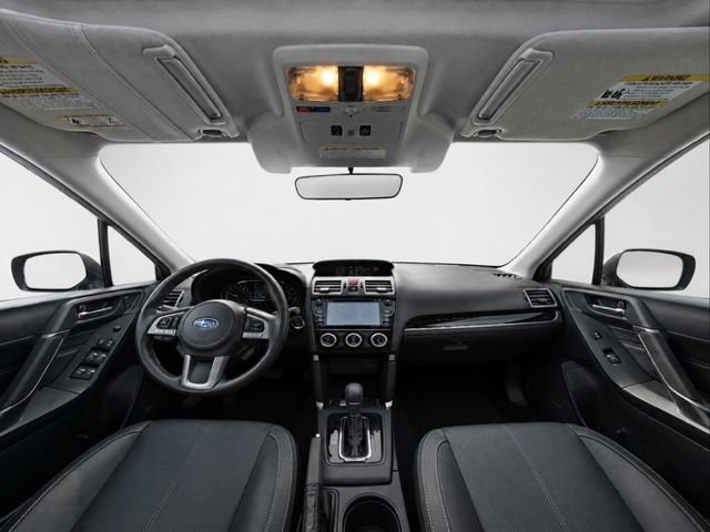 Used 2018 Subaru Forester 2.5i Touring AWD/4WD image 11