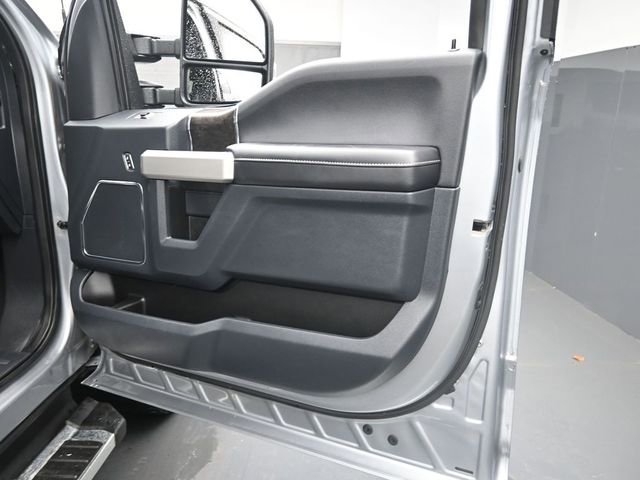 Used 2022 Ford F250 Lariat w/ Lariat Value Package image 27