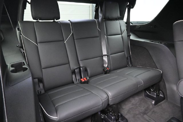 Used 2025 Cadillac Escalade Premium Luxury w/ Touring Package AWD/4WD image 23