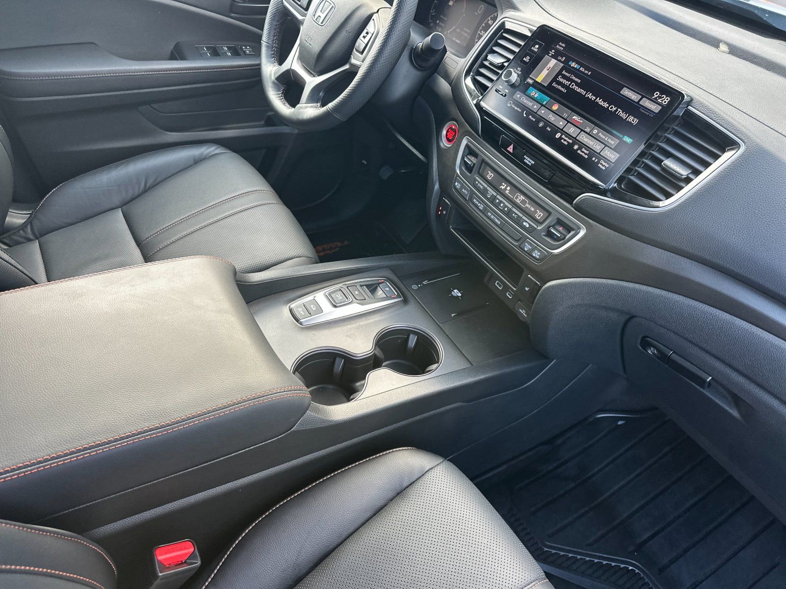 Used 2025 Honda Ridgeline TrailSport image 15