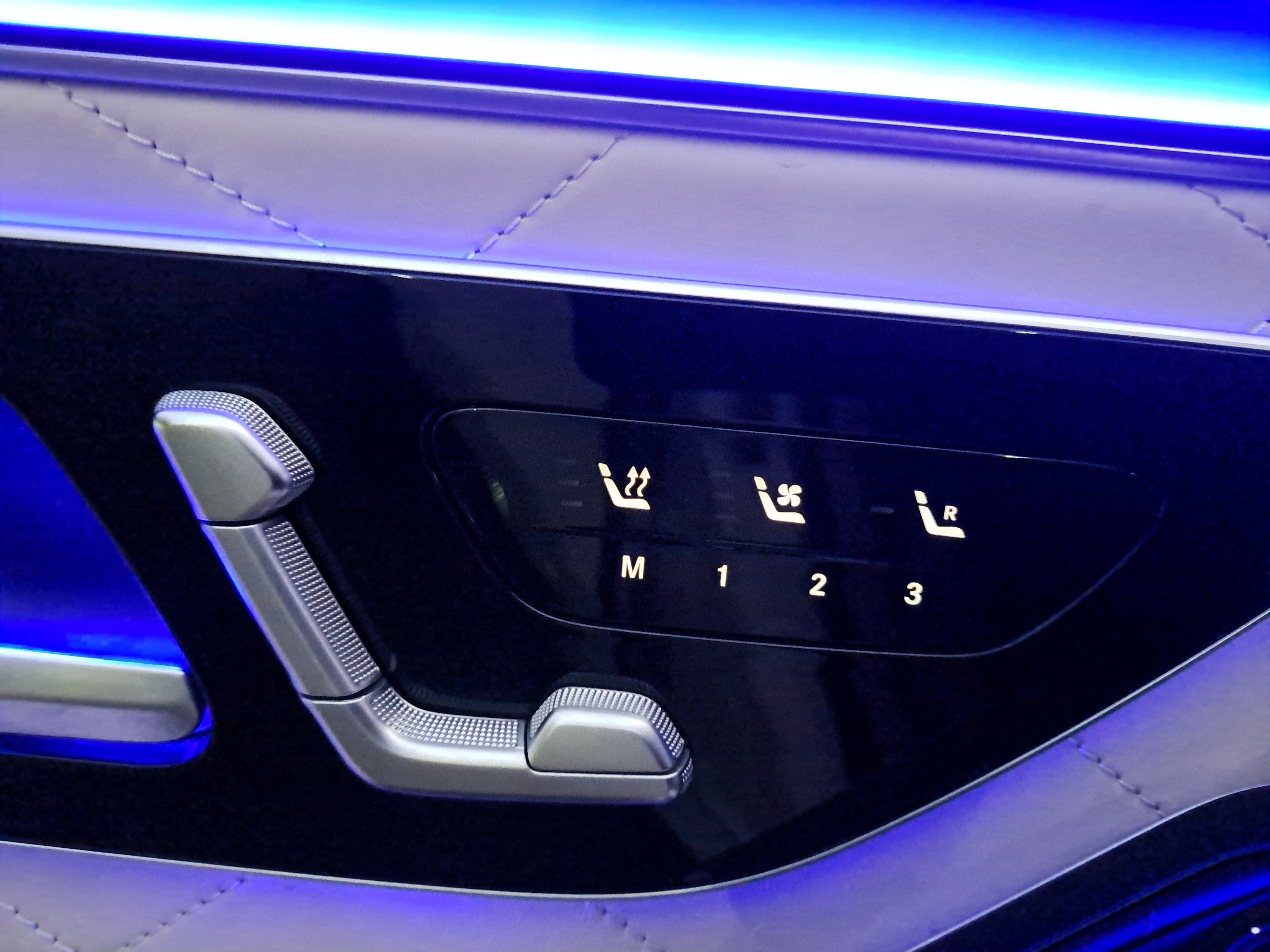 Certified 2022 Mercedes-Benz S 500 4MATIC image 29
