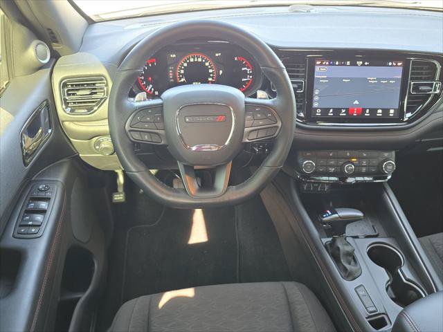 Certified 2025 Dodge Durango R/T w/ Blacktop Package AWD/4WD image 14