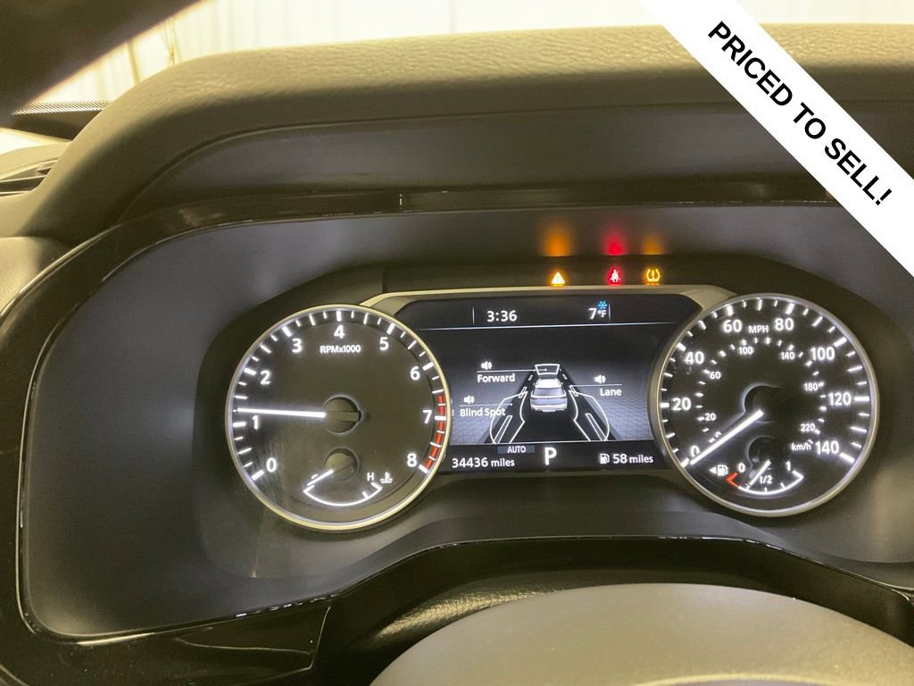 Used 2023 Nissan Pathfinder SL image 2