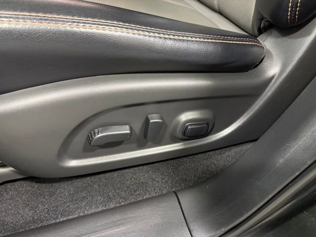 Used 2020 Nissan Pathfinder SL image 27