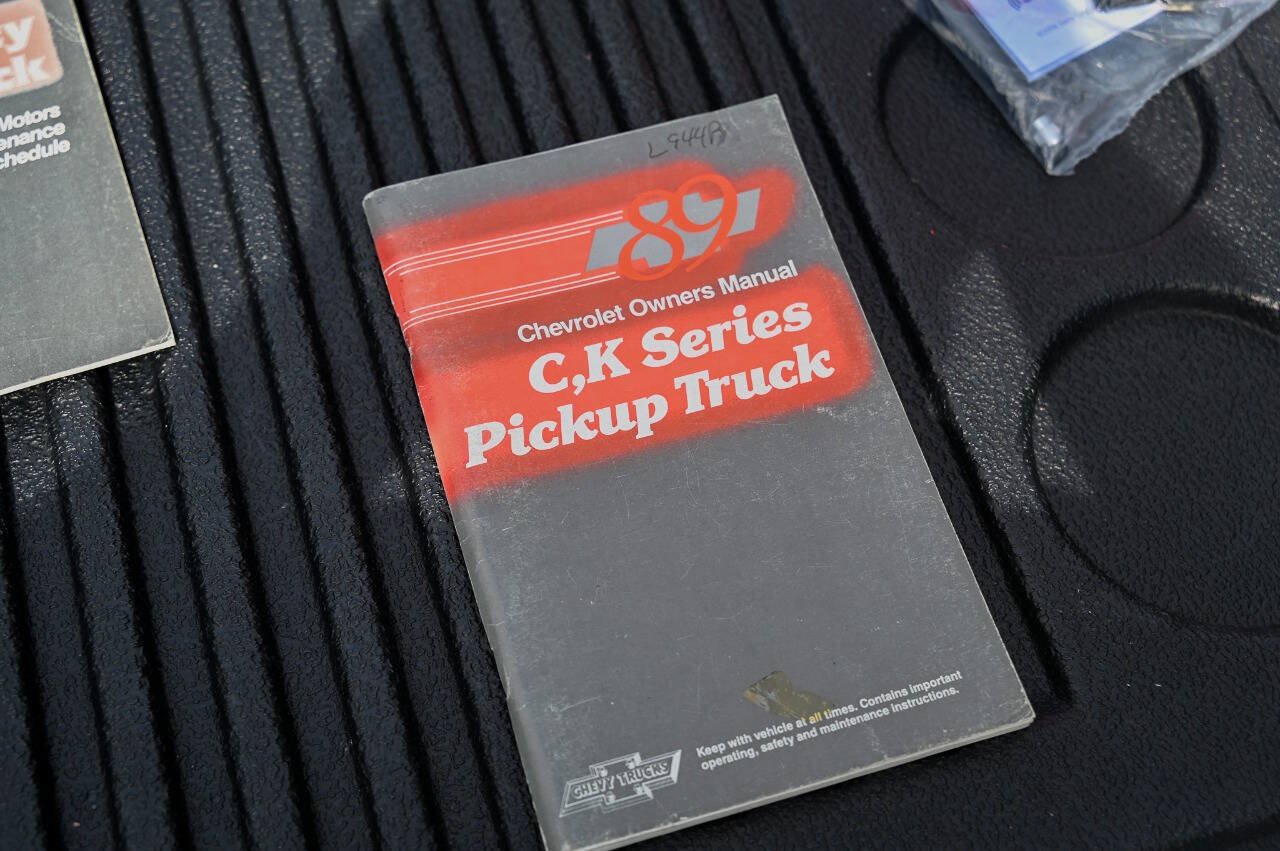 Used 1989 Chevrolet Silverado 1500 4x4 Regular Cab image 98