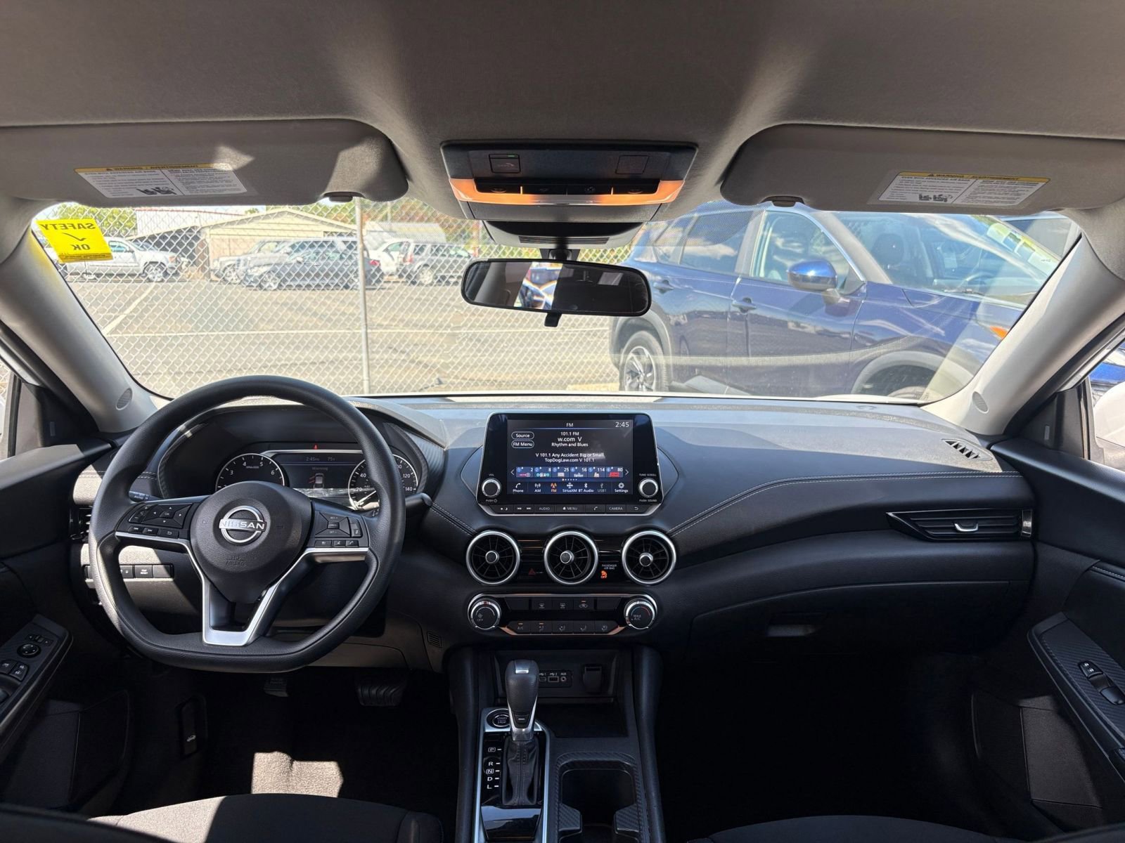 Used 2025 Nissan Sentra SV FWD image 31