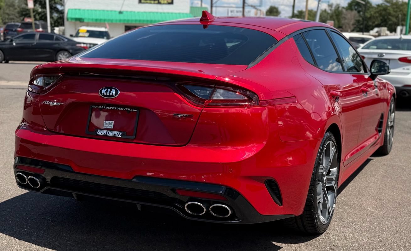 Used 2018 Kia Stinger GT2 RWD image 3