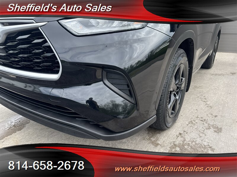 Used 2020 Toyota Highlander L AWD/4WD image 13