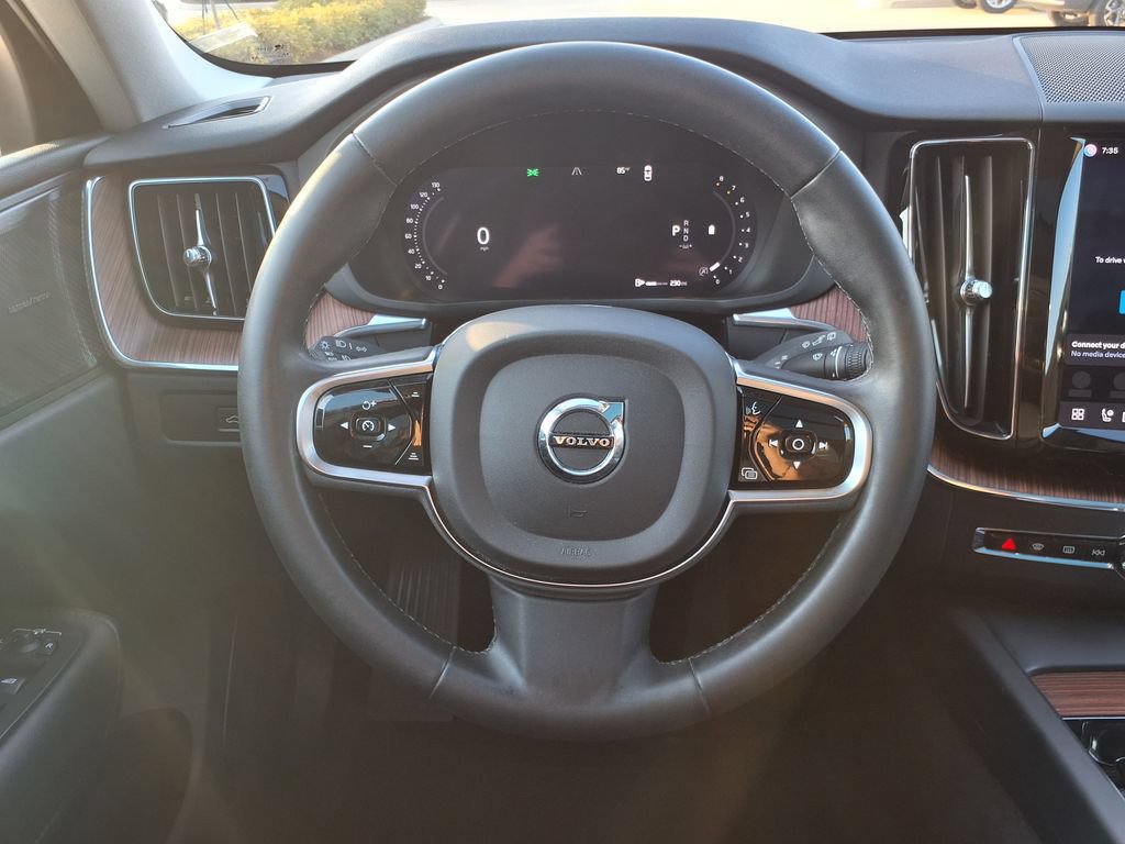 Certified 2023 Volvo XC60 B5 Plus w/ Climate Package AWD/4WD image 26