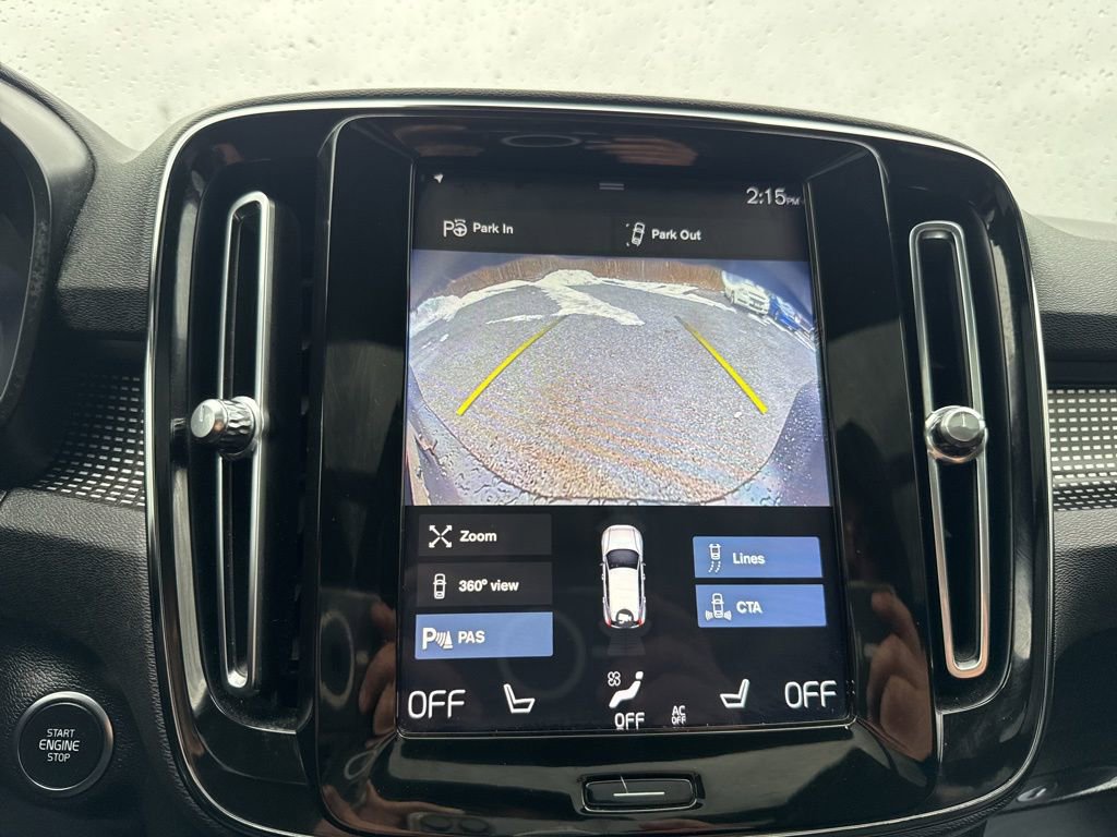 Used 2019 Volvo XC40 T5 R-Design image 29