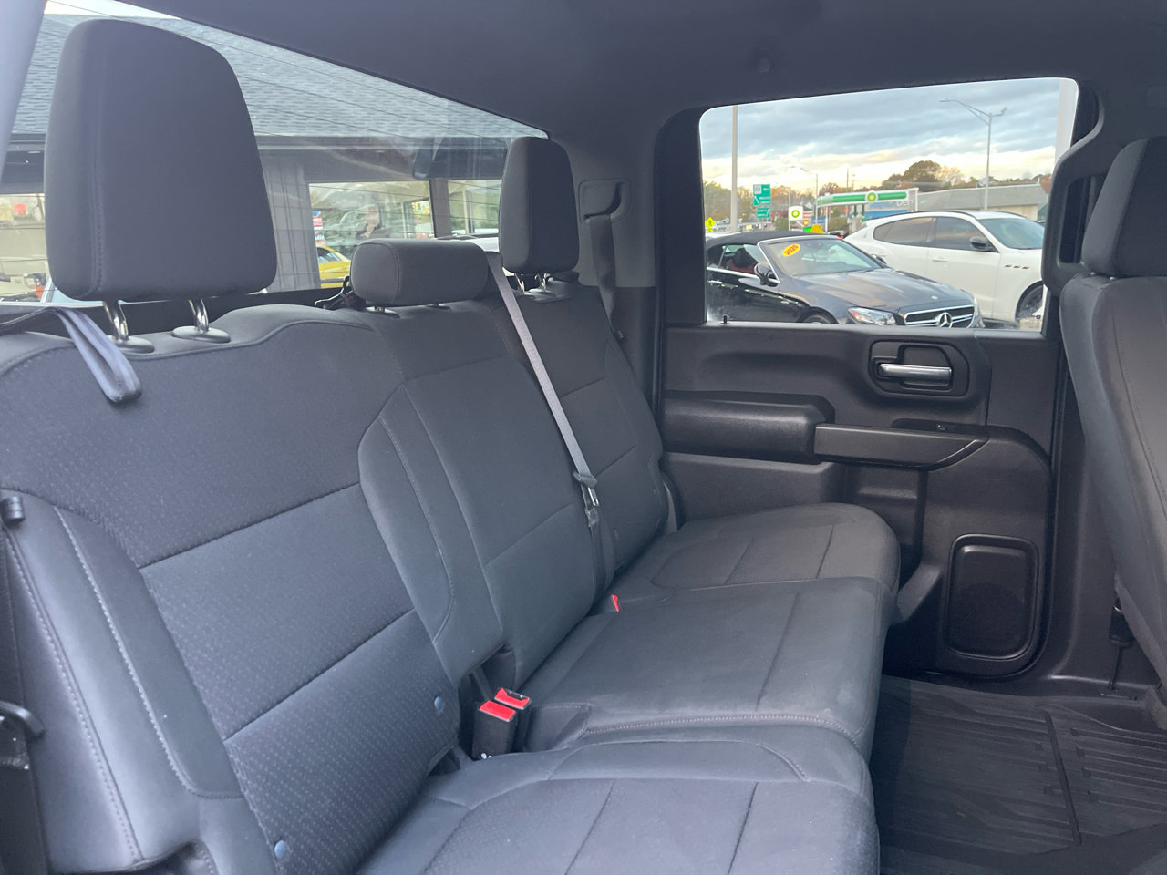 Used 2022 GMC Sierra 3500 Pro w/ Convenience Package image 28