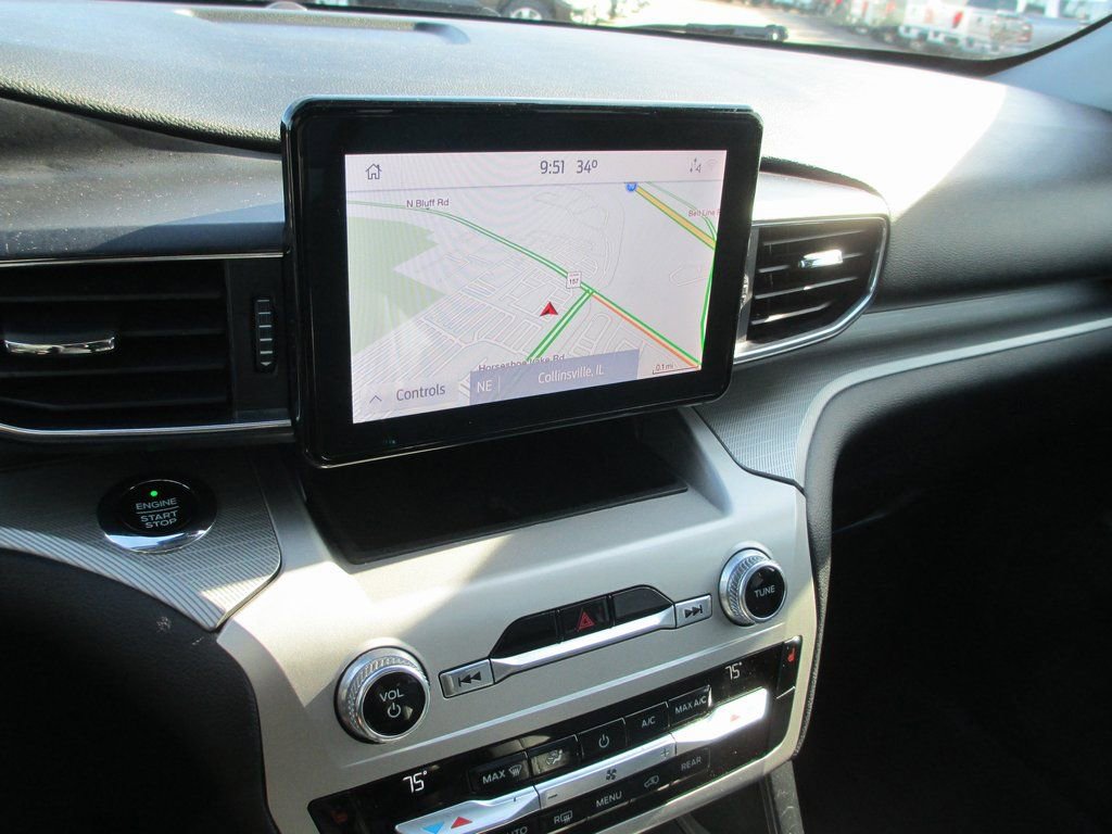 Used 2021 Ford Explorer XLT w/ Equipment Group 202A image 26