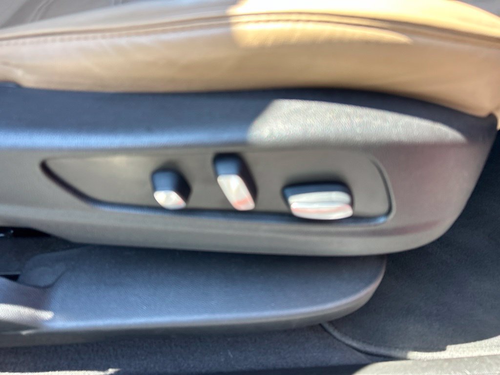 Used 2019 Cadillac XT5 Platinum AWD/4WD image 55