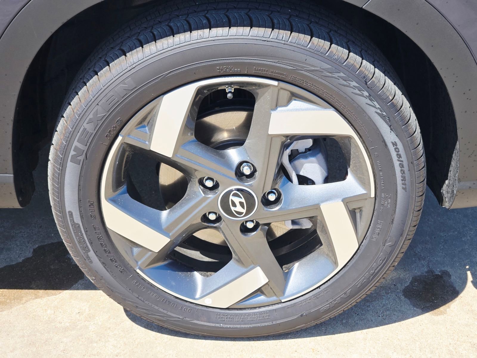 New 2026 Hyundai Venue SEL FWD image 7
