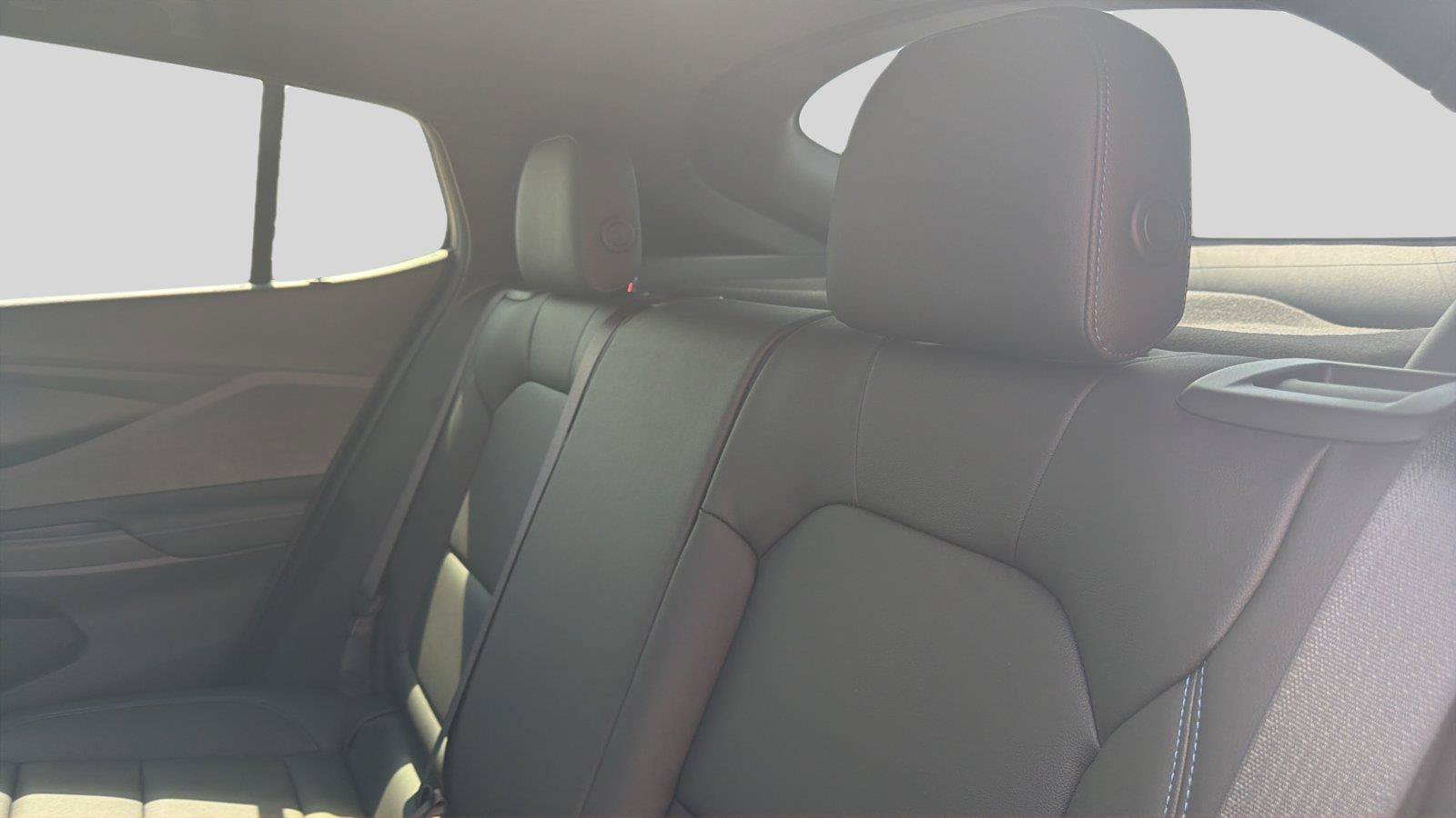 New 2026 Buick Envista Sport Touring w/ Convenience I Package FWD image 19