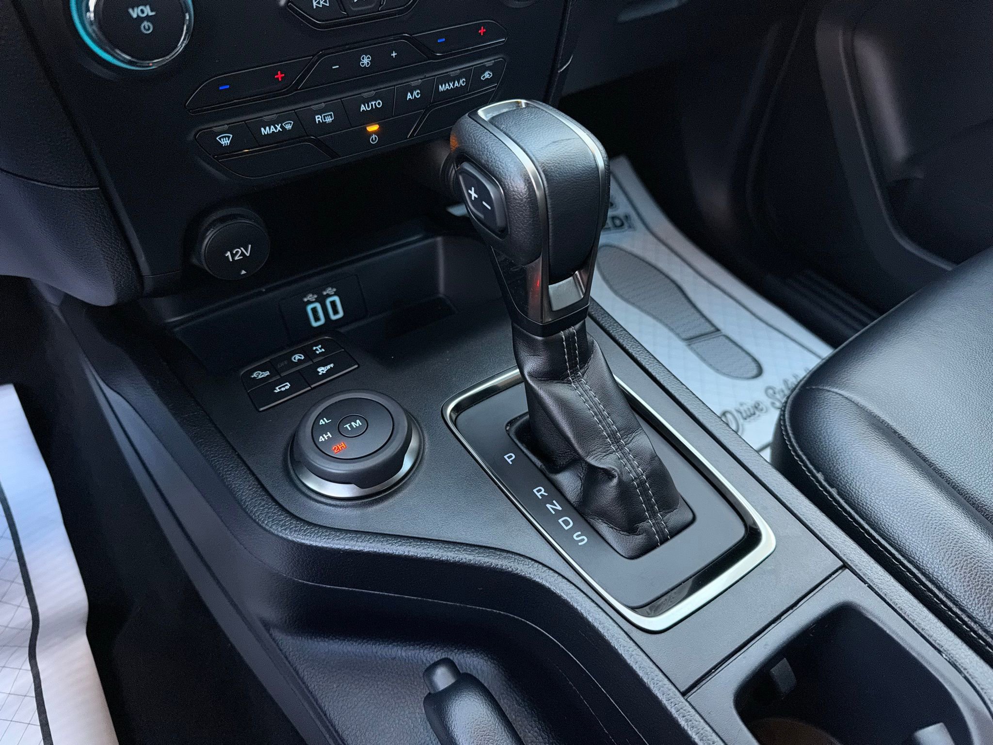 Used 2023 Ford Ranger XLT w/ Tremor Off-Road Package image 38