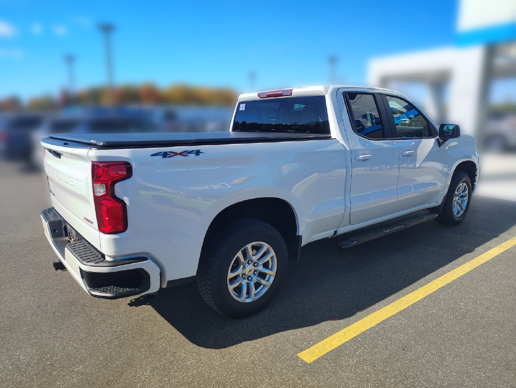 Used 2019 Chevrolet Silverado 1500 RST w/ True North Edition AWD/4WD image 10