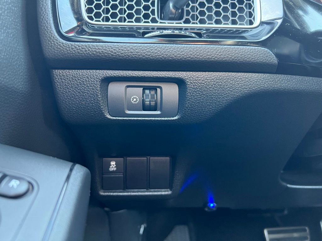 Used 2025 Honda Civic Sport image 17