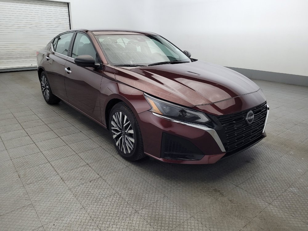 Used 2024 Nissan Altima 2.5 SV image 13