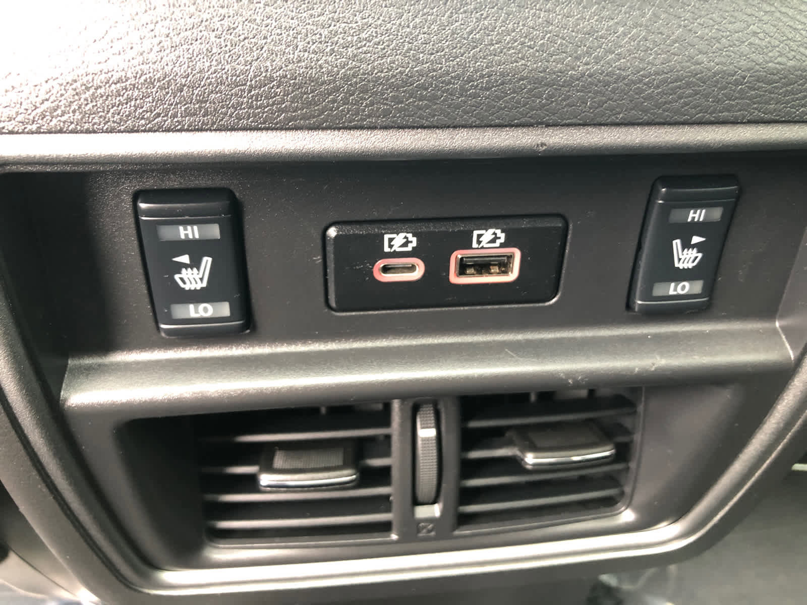 Used 2024 Nissan Murano SL image 35