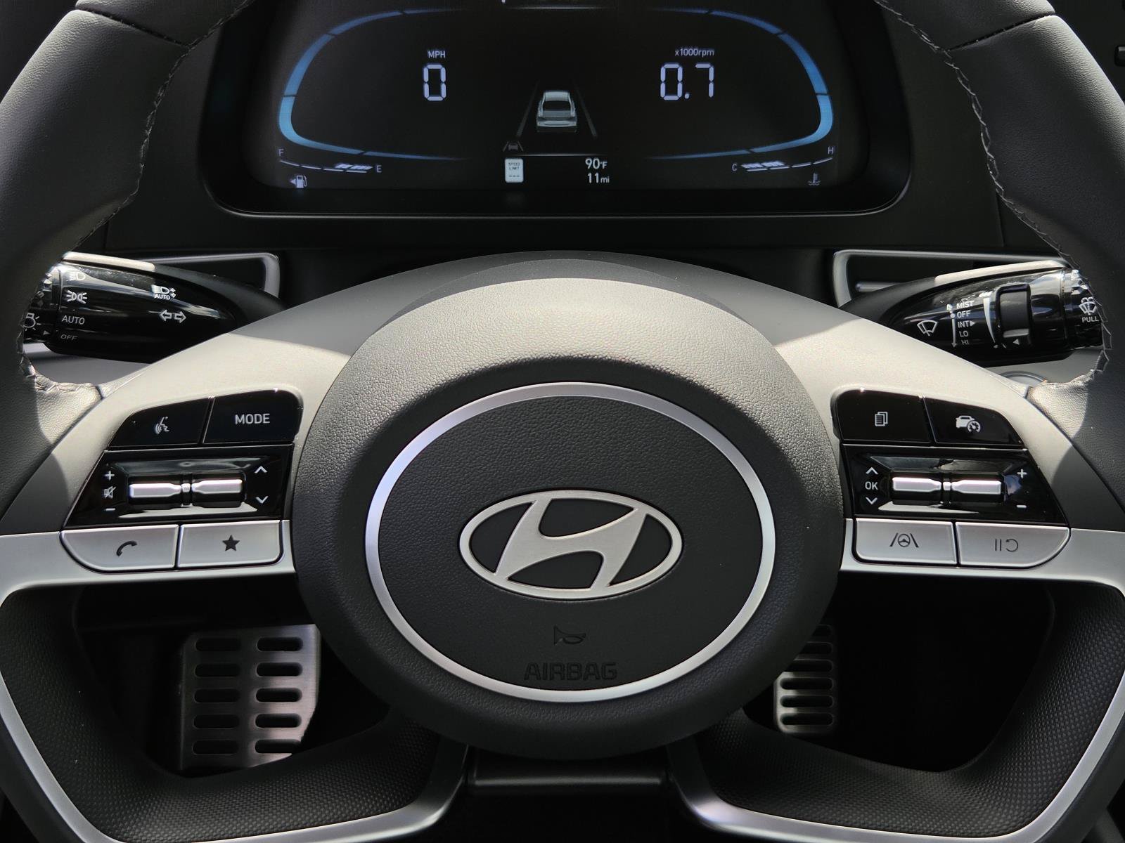 New 2026 Hyundai Elantra SEL Sport FWD image 21