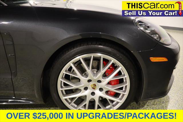 Used 2019 Porsche Panamera GTS image 10
