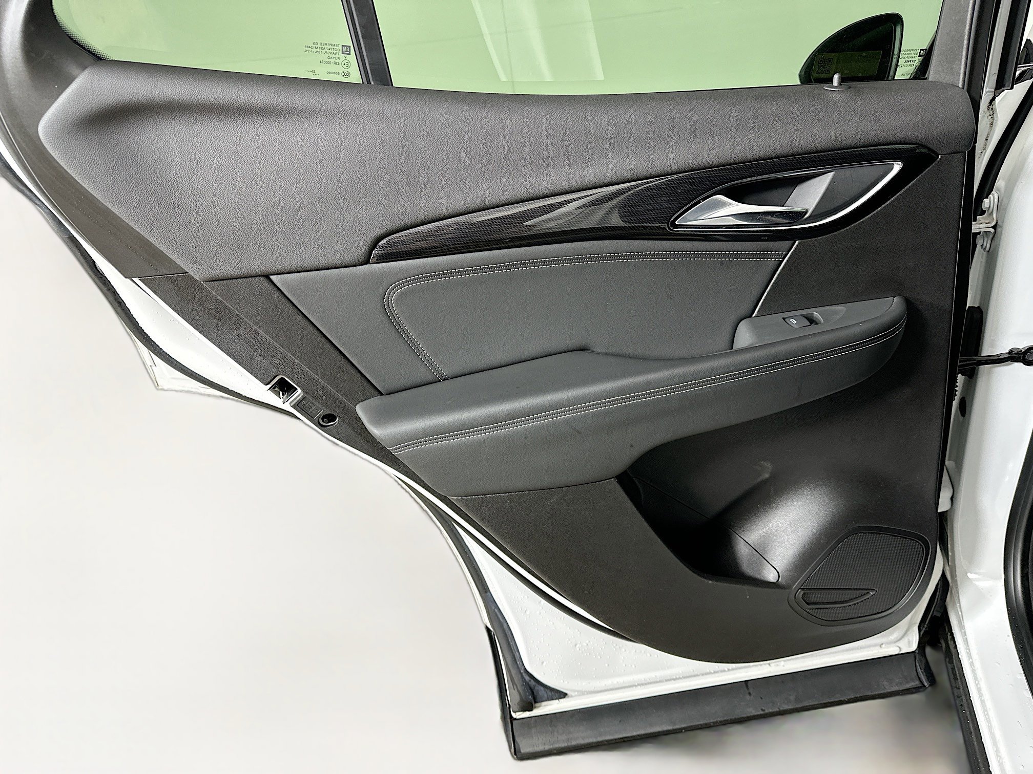 Used 2023 Buick Envision Essence w/ Sport Touring Package image 26